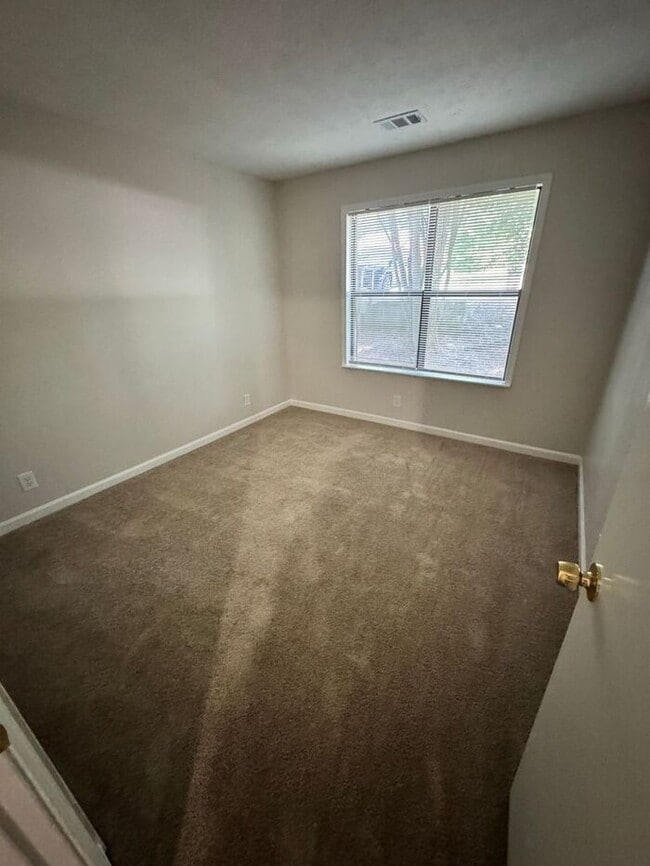 Building Photo - !!!WARNING: AVOID SCAMS CONFIRM RENTAL AT ...