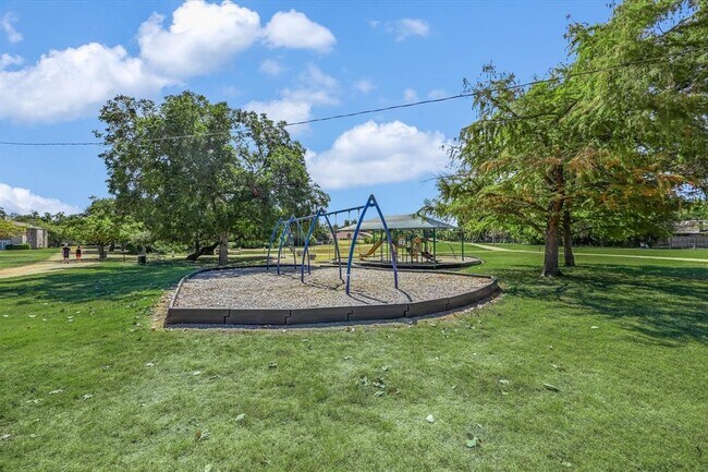 Building Photo - 10616 Mellow Meadow Dr