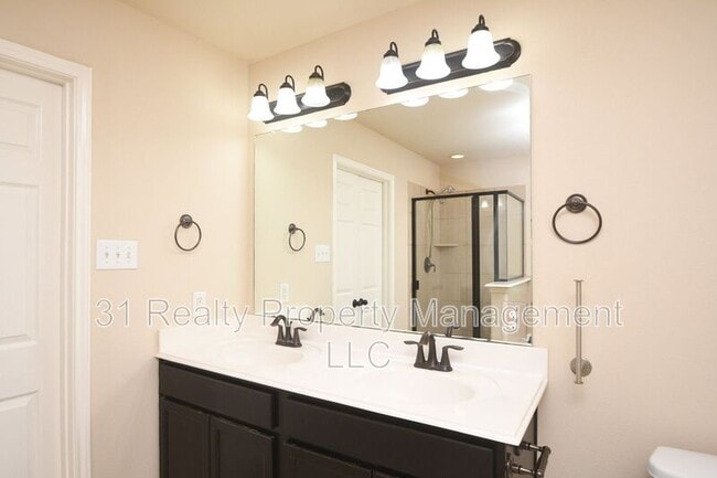 Building Photo - 10015 Bitternut Hickory Ln