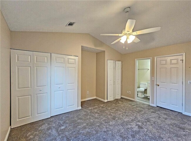 Building Photo - 6627 Banbury Ct NW