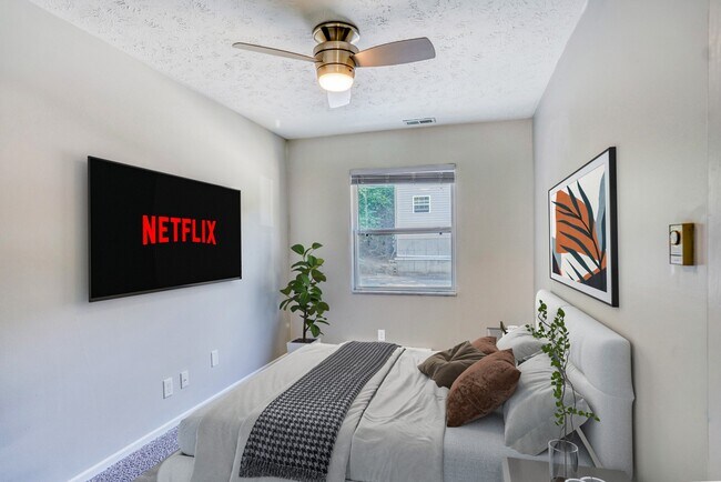 large bedroom window - Hillside Apartments