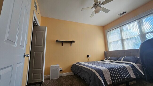 Bedroom 1 - 4966 N Spaulding Ave