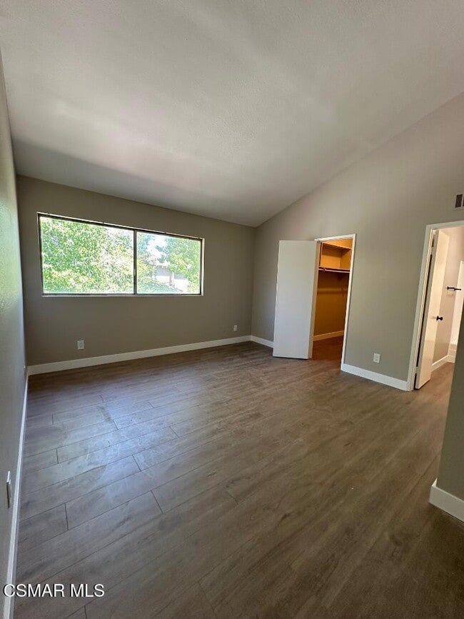 Building Photo - 1283 Ramona Dr
