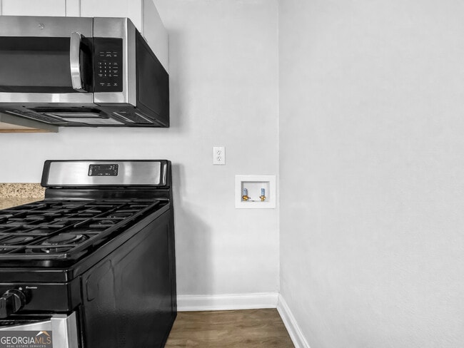 Building Photo - 506 Shady Ln Dr