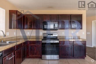 Building Photo - 4Bed/2.5Bath at Honeycutt/Hartman! $1499 M...