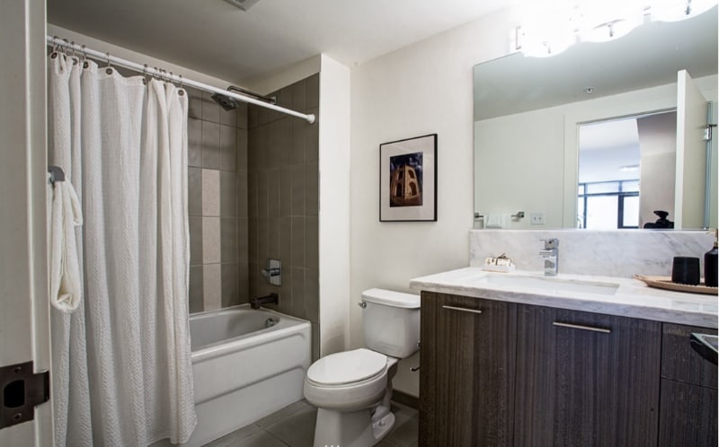 Building Photo - 2911 2nd Ave