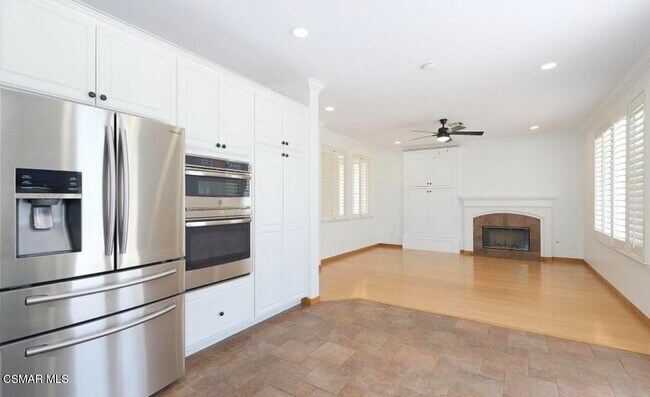 Building Photo - 2816 Blazing Star Dr