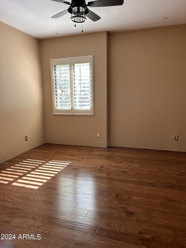 Building Photo - 36600 N Cave Creek Rd
