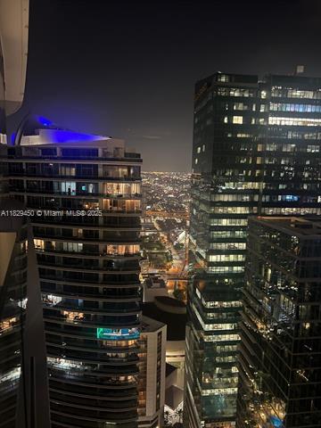 Building Photo - 300 Biscayne Boulevard Way