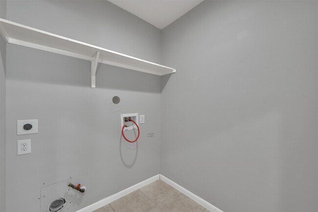 Building Photo - 8718 Sorrel Meadows Dr