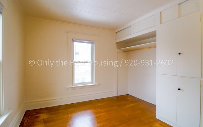 Building Photo - 846 Franklin St