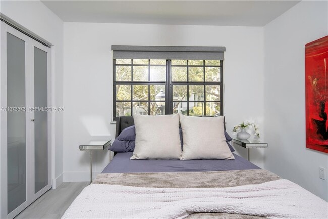 Building Photo - 576 Westree Ln