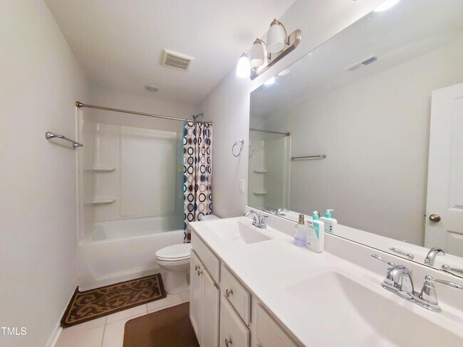 Building Photo - 3553 Lovage Dr