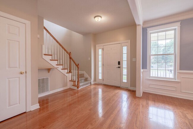 Building Photo - 4525 Glastonbury Dr