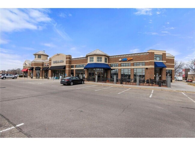 Building Photo - 3850 Plymouth Blvd