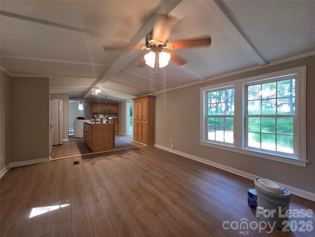 Building Photo - 1361 Regal Oaks Ln