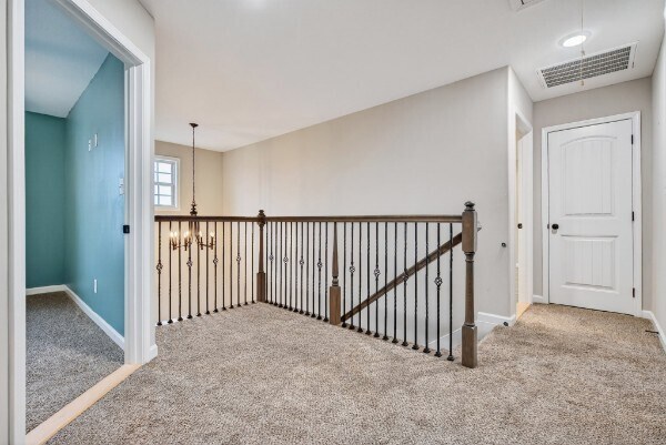 Building Photo - 525 Low Country Ct