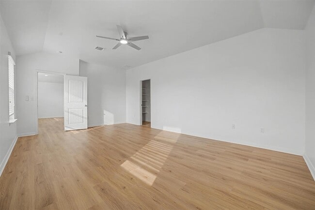 Building Photo - 165 Dusky Thrush Dr