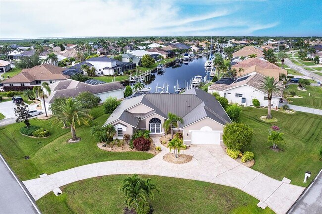 Building Photo - 1503 Suzi St