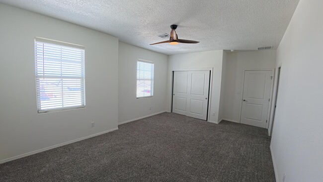 Building Photo - 4316 Bald Eagle Loop NE
