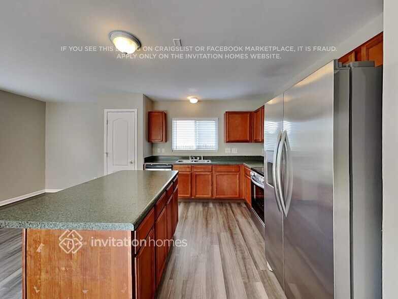 Building Photo - 1117 Tellis Dr