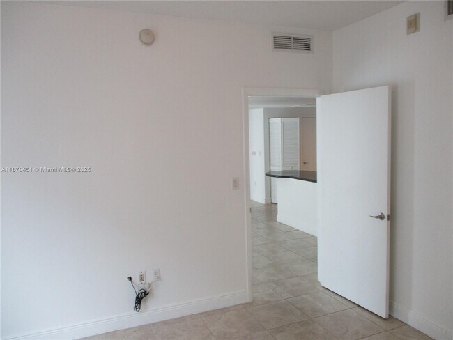 Building Photo - 7266 SW 88th St