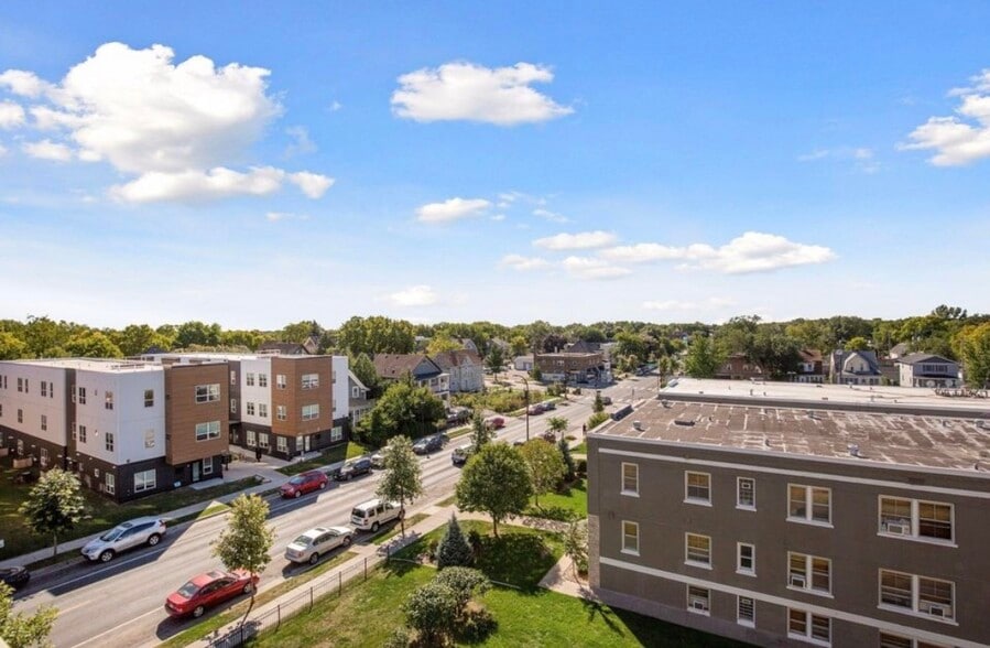Building Photo - 3310 Nicollet Ave