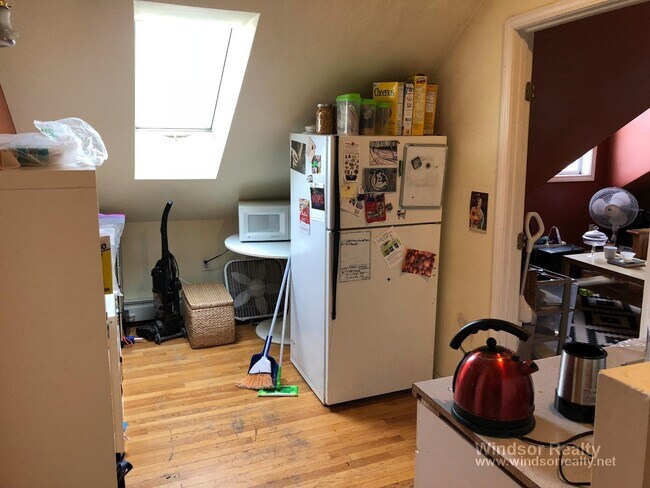 Building Photo - 650 Cambridge St