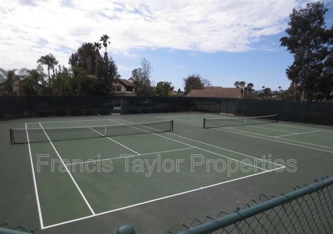 Building Photo - 2182 Firethorn Glen