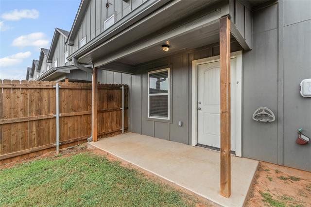 Building Photo - 105 Abbey Park Ct