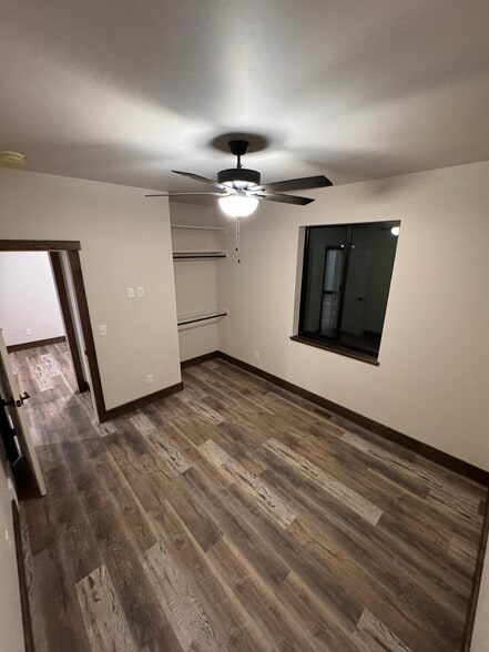 Building Photo - 423 Poppy St