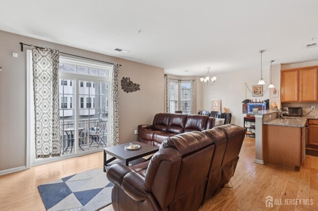 Building Photo - 1525 Hudson Cir
