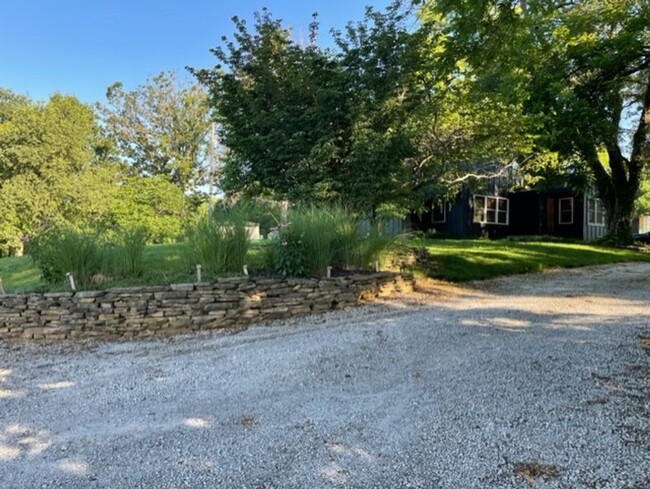 Building Photo - Country Living in Republic in The Remodele...