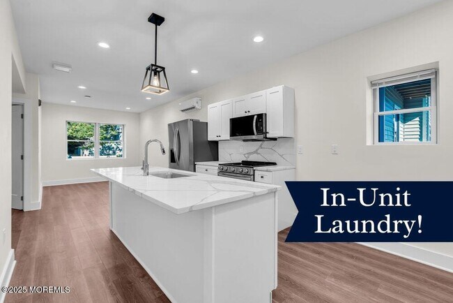 Primary Photo - 700 1st Ave