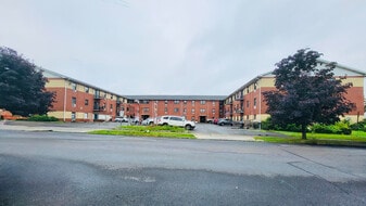 Building Photo - Hampton Commons