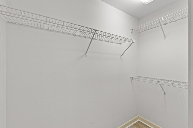 Building Photo - 3 bedroom/ 2.5 bathroom in Destin, FL!