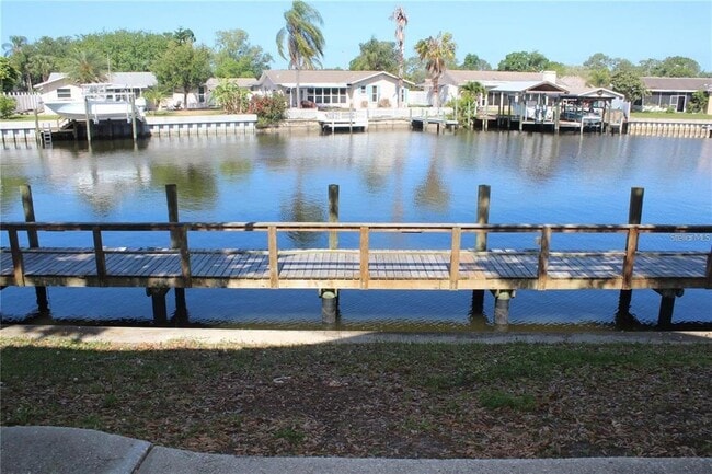 Building Photo - 5696 Baywater Dr