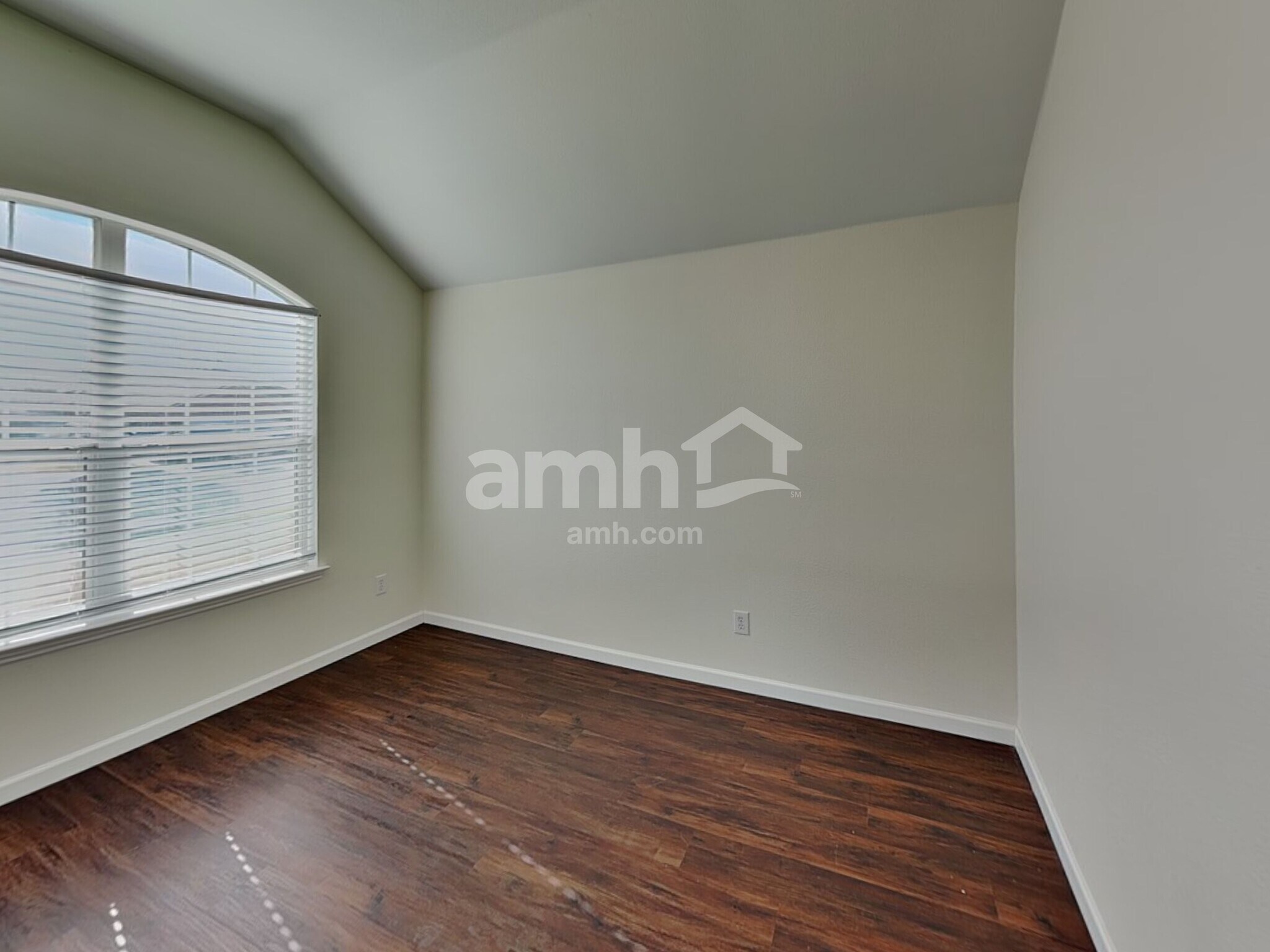 Building Photo - 209 Wenrick Dr