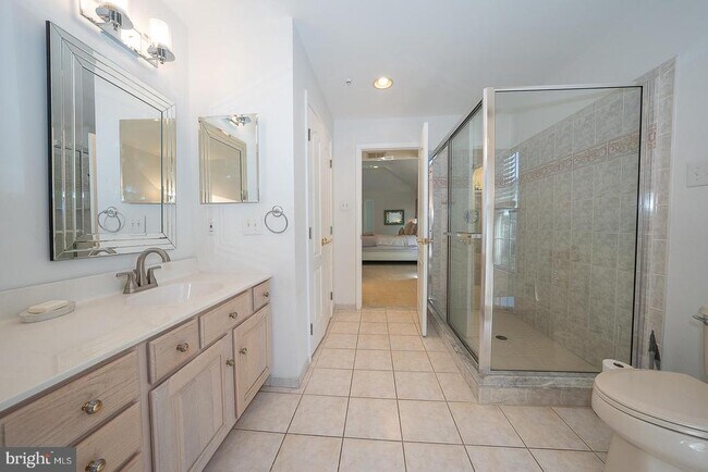 Building Photo - 412 Merion Hill Ln