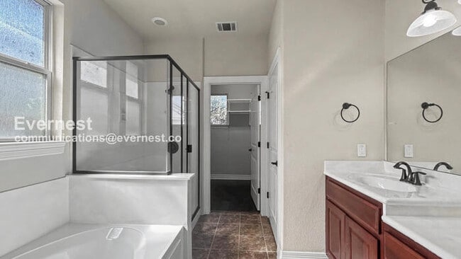 Building Photo - 4032 Camacho St