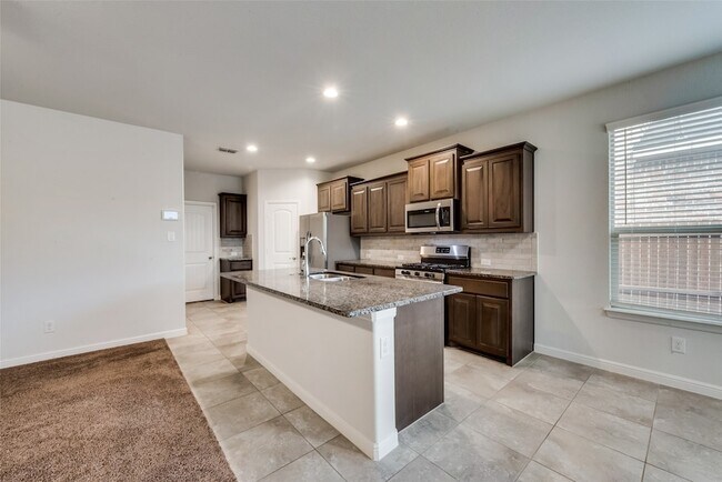 Building Photo - 9112 Stormcrow Dr
