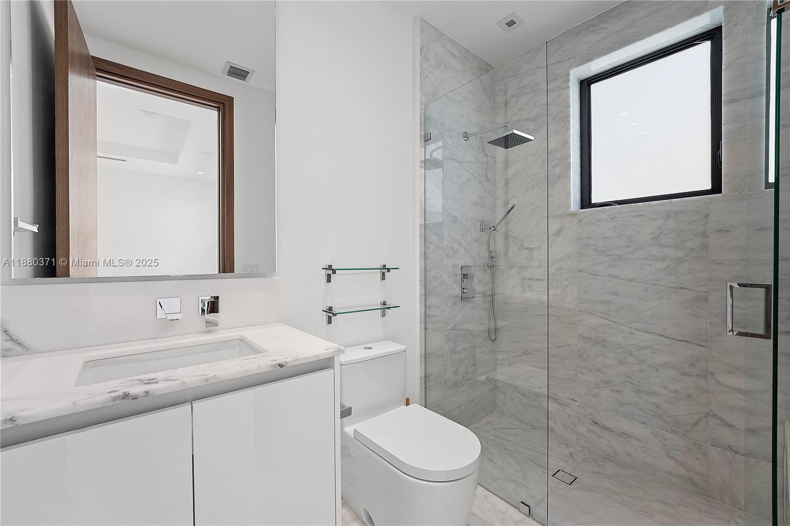 Building Photo - 1225 S Biscayne Point Rd