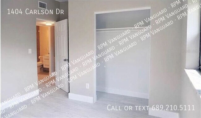 Building Photo - 1404 Carlson Dr