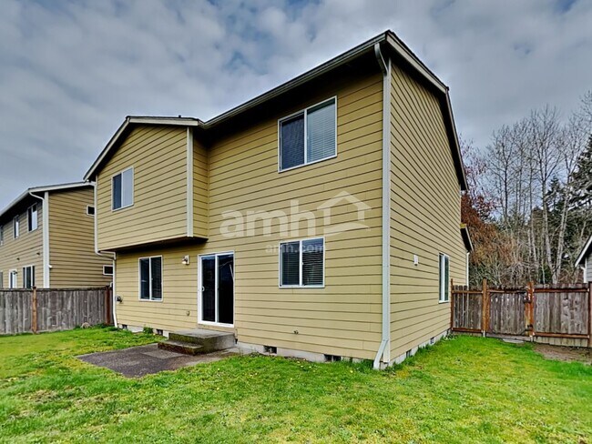 Building Photo - 18012 73rd Ave E