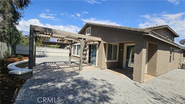 Building Photo - 1727 Long Dr