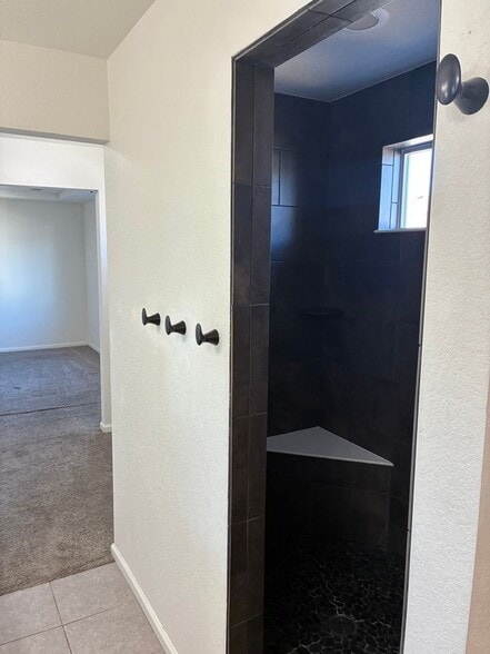 Building Photo - 18955 E Robins Pl