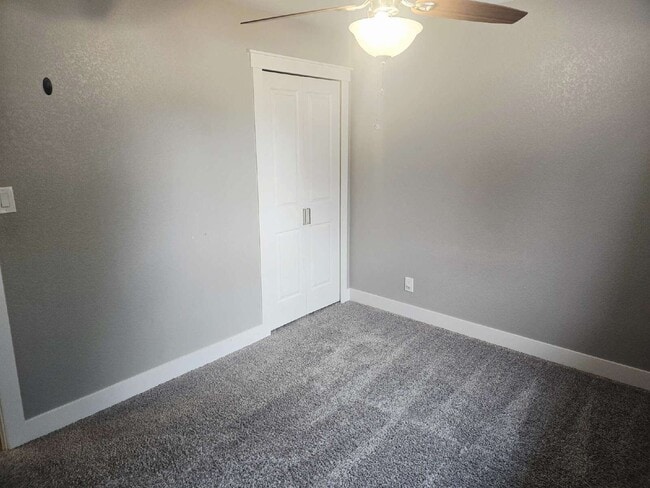 Building Photo - 57 Goret Dr