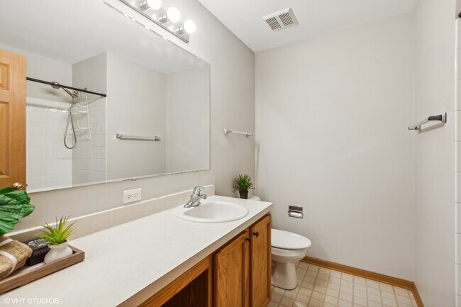 Building Photo - 2531 Congress Ave