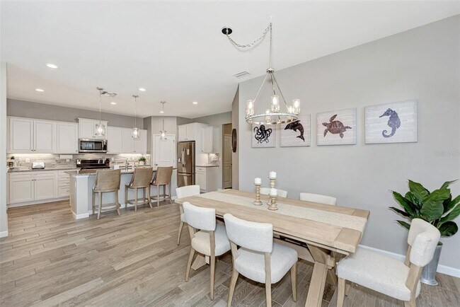 Building Photo - 11616 Golden Bay Pl