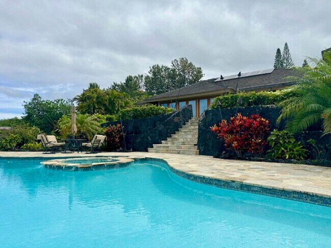 Building Photo - Luxury- Kona Hills Estates : Furnished Exquisite 3-Bedroom, 3.5 Bathroom Retreat